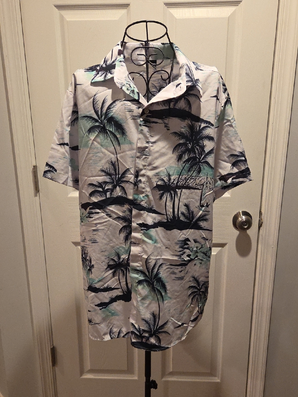 Men's Short-Sleeve Tropical Camp Shirt - White & Teal Palm Print